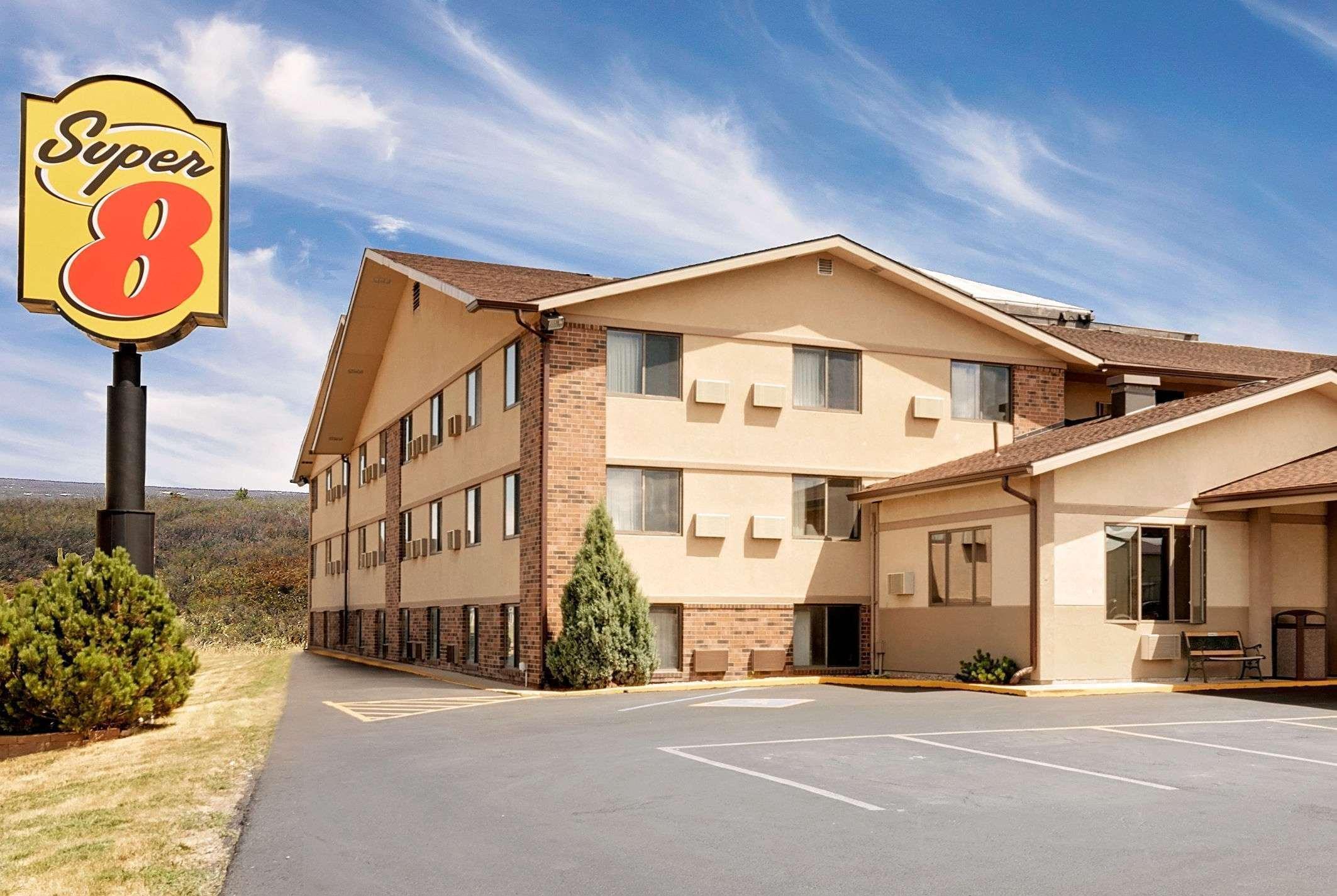 Hotel Super 8 By Wyndham Spearfish Esterno foto