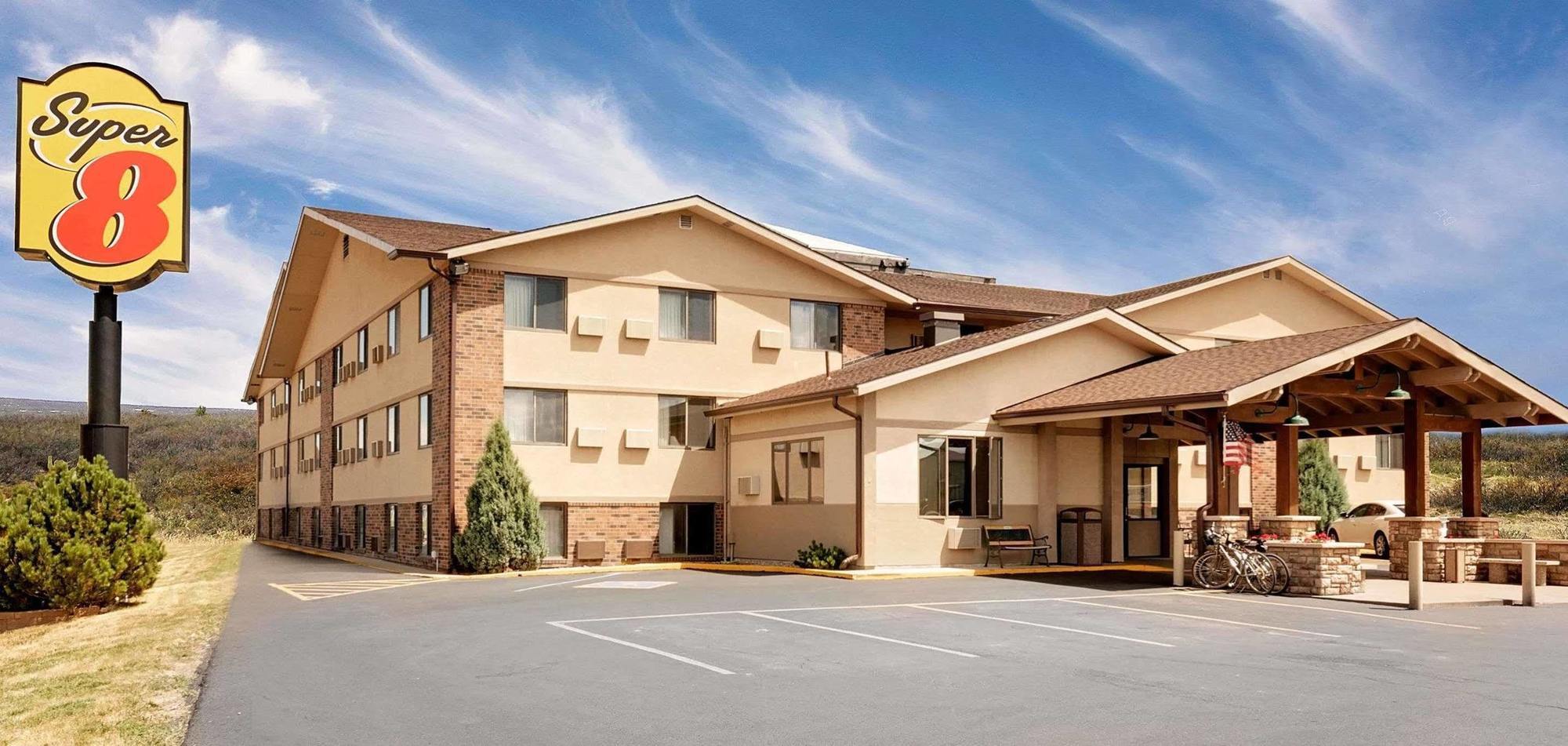 Hotel Super 8 By Wyndham Spearfish Esterno foto